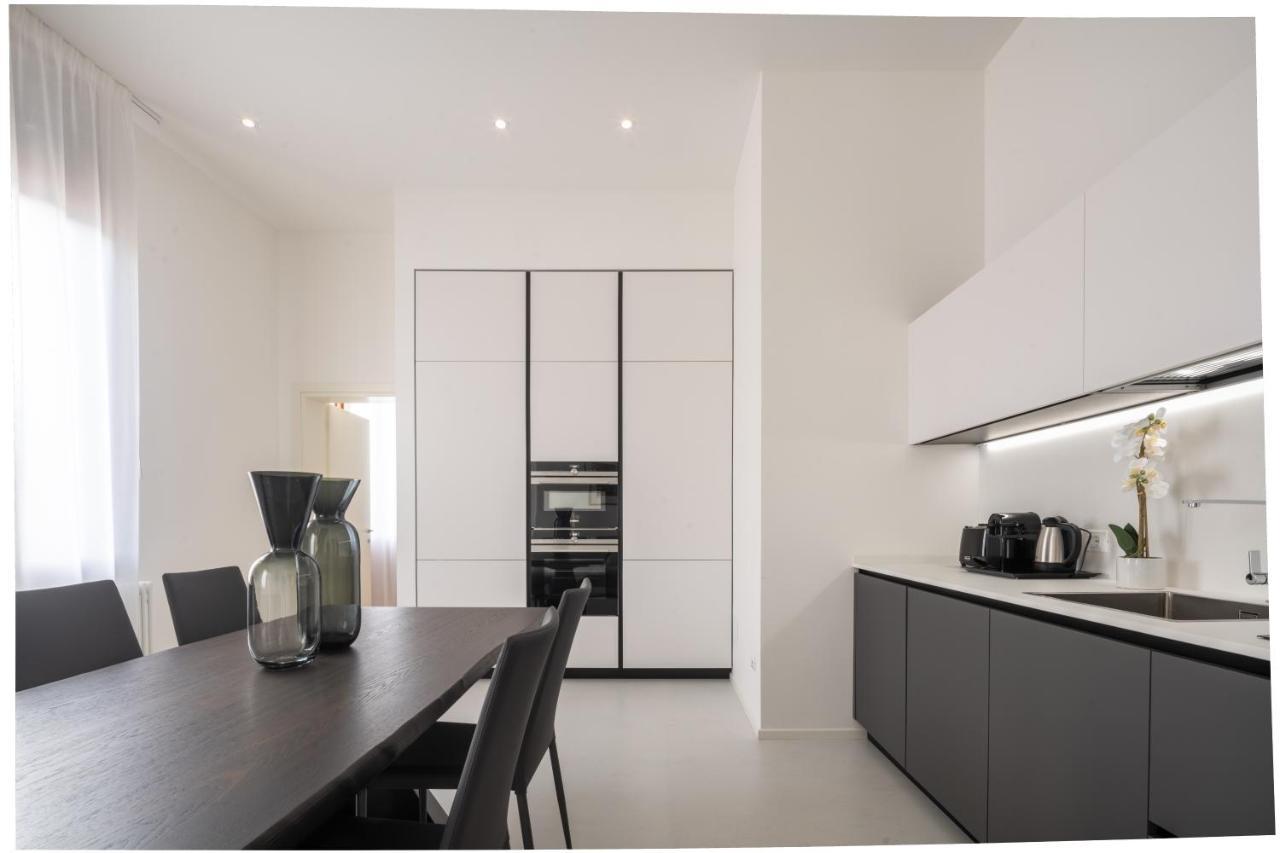 Design Apartment With Balcony On The Grand Canal R&R Venezia Eksteriør bilde