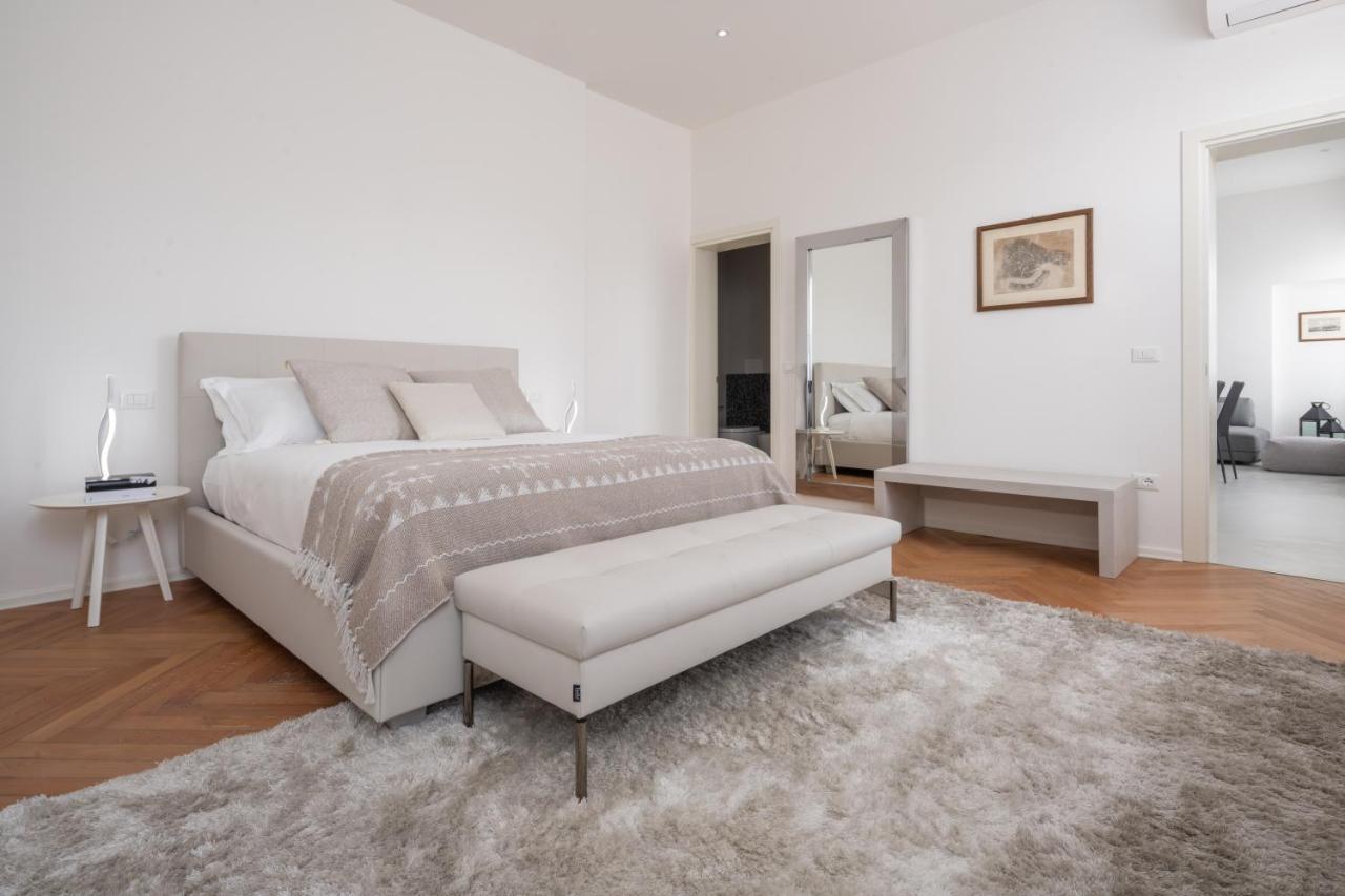 Design Apartment With Balcony On The Grand Canal R&R Venezia Eksteriør bilde