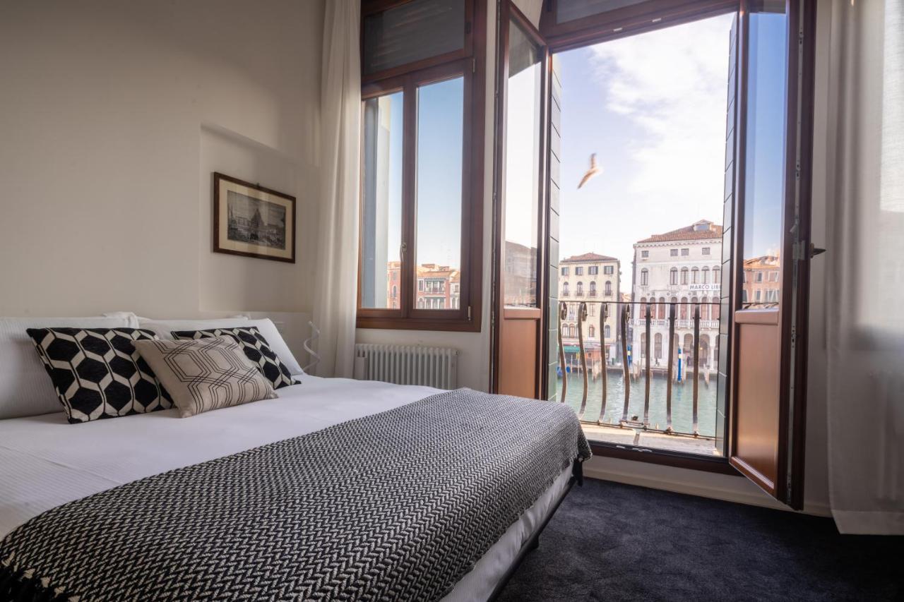 Design Apartment With Balcony On The Grand Canal R&R Venezia Eksteriør bilde